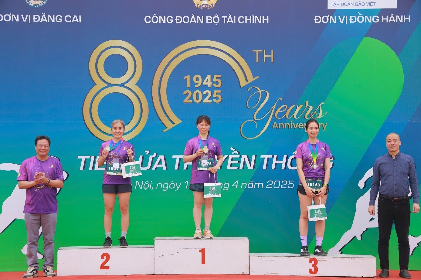bài tin 12.4.6