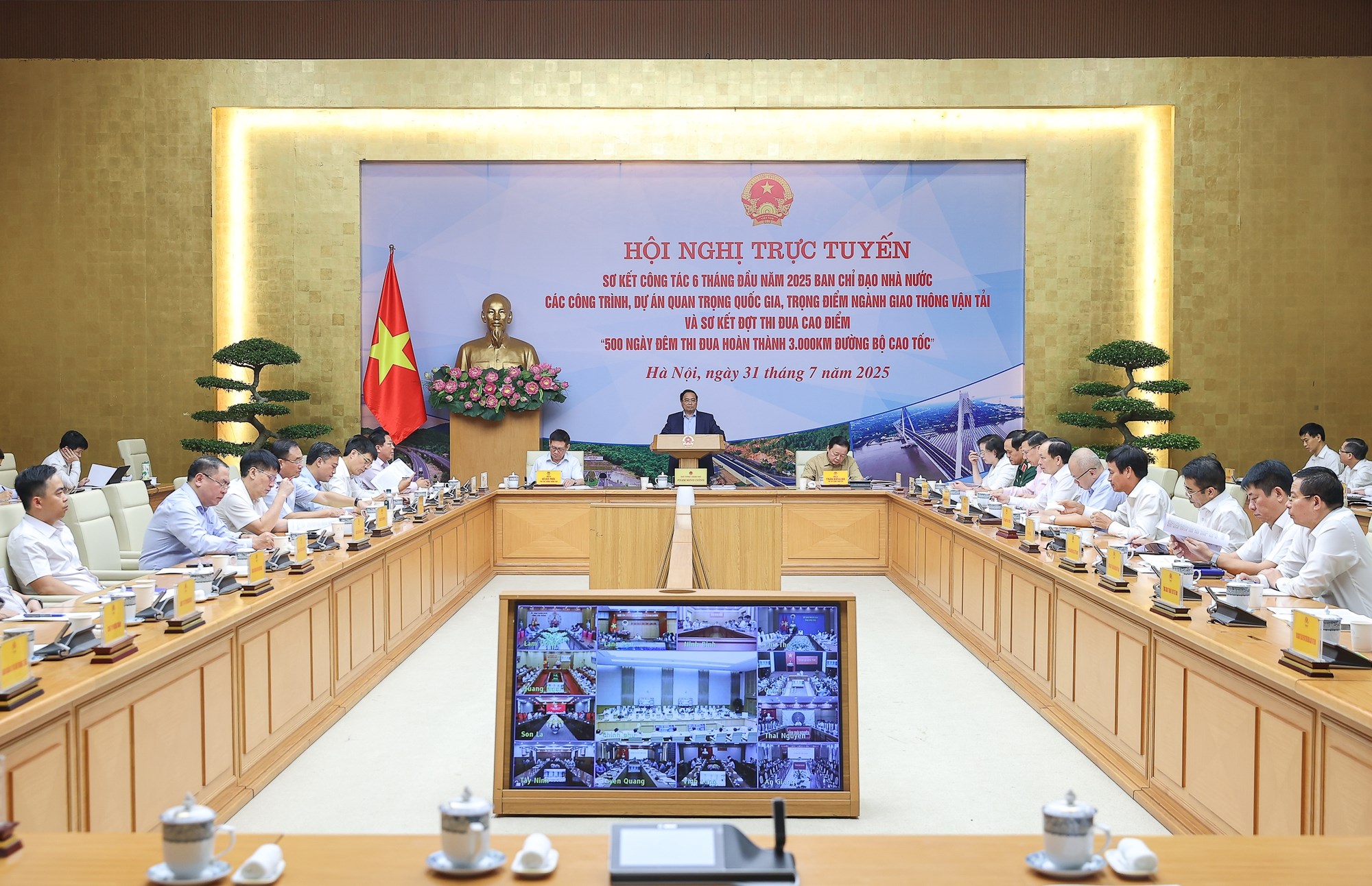 img8297-1753927090228332735840