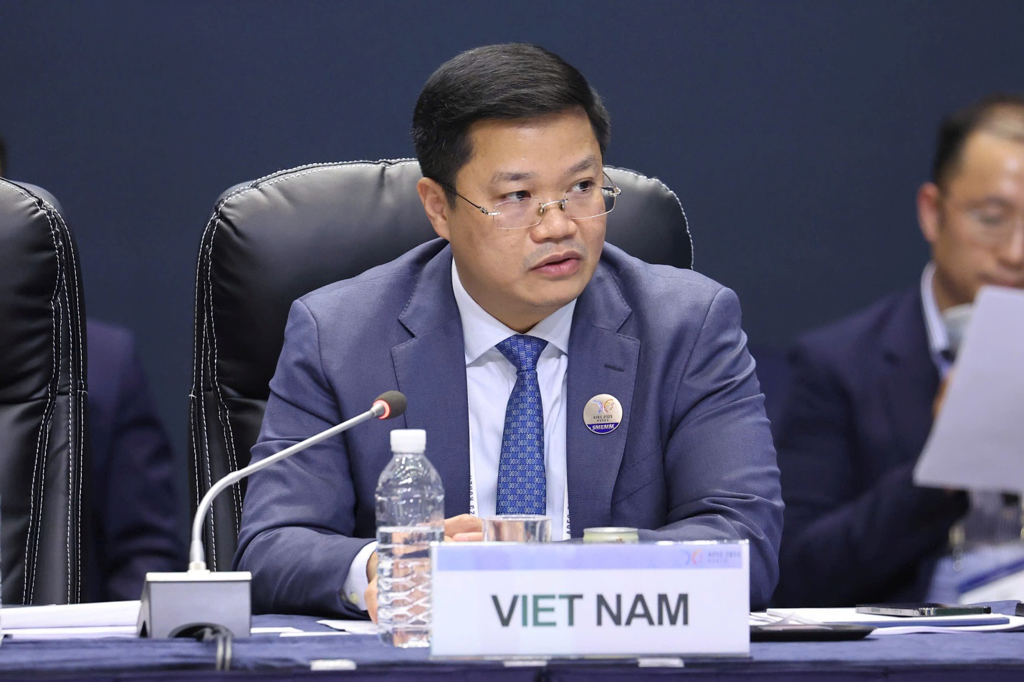 3d4fff3a-e373-4779-adf2-4d3295222a62