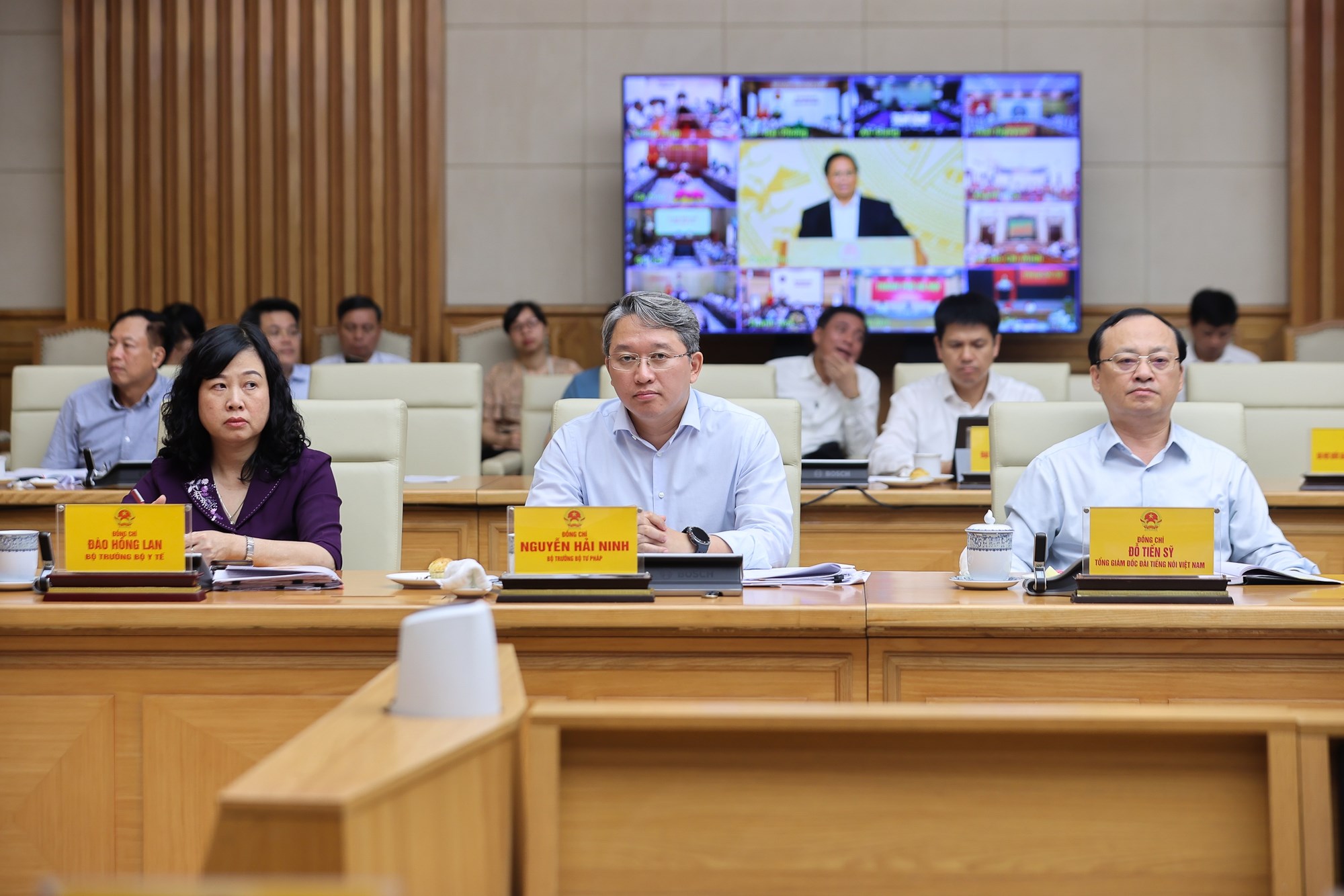 img1568-17580881601011937844238