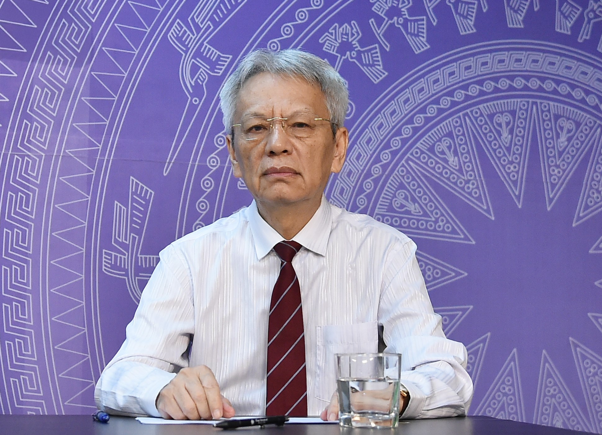 mc-17491106589081588855750-17582139591232072266820