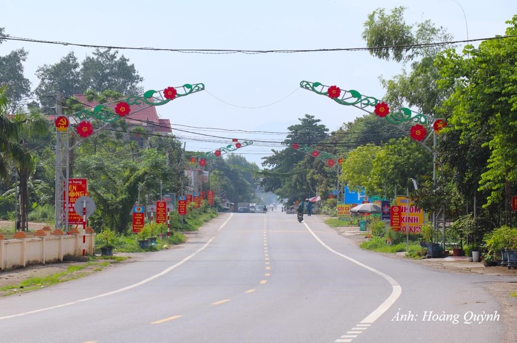 NT38. QL12B đi qua nhiều địa bàn trong xã