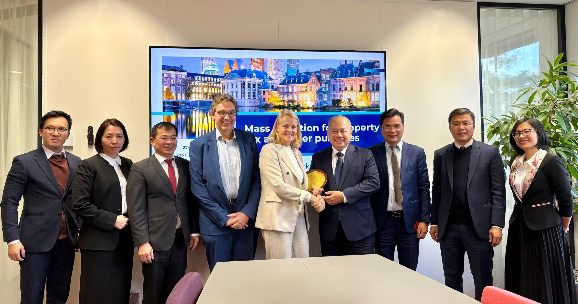 z7184177997408_953c2bbd46ec816b69e38b4677a09be7