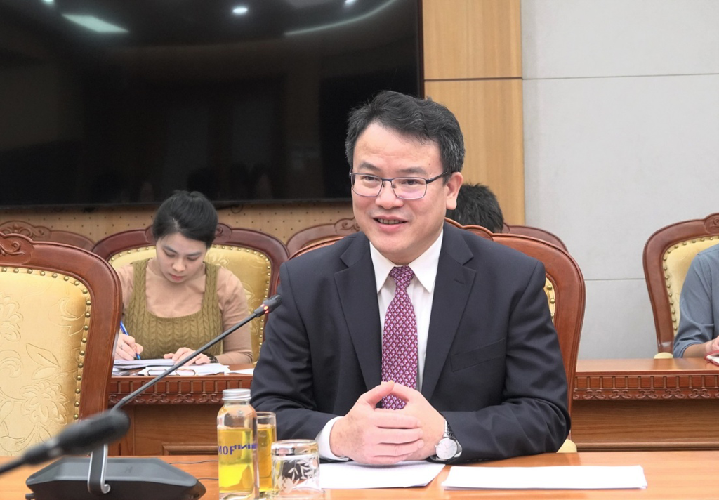 f097686b-8cea-46dd-b375-e48409910b63