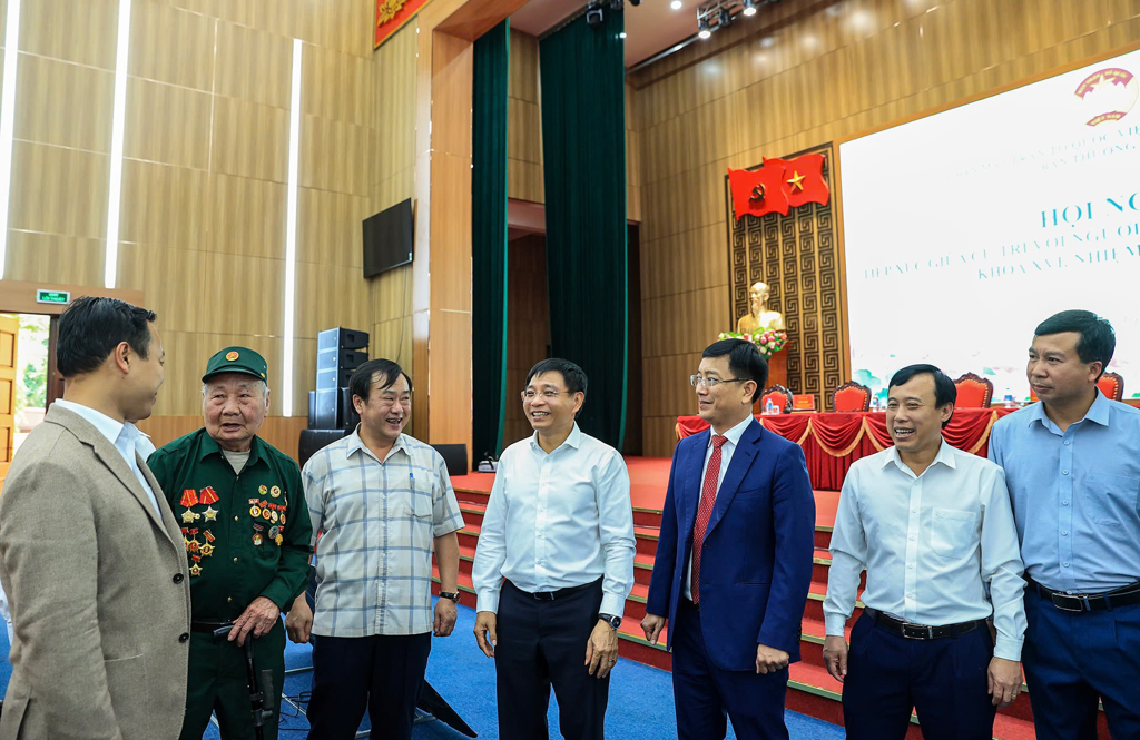 8f71f419-3d14-46c9-aaff-4bd1358e25a0