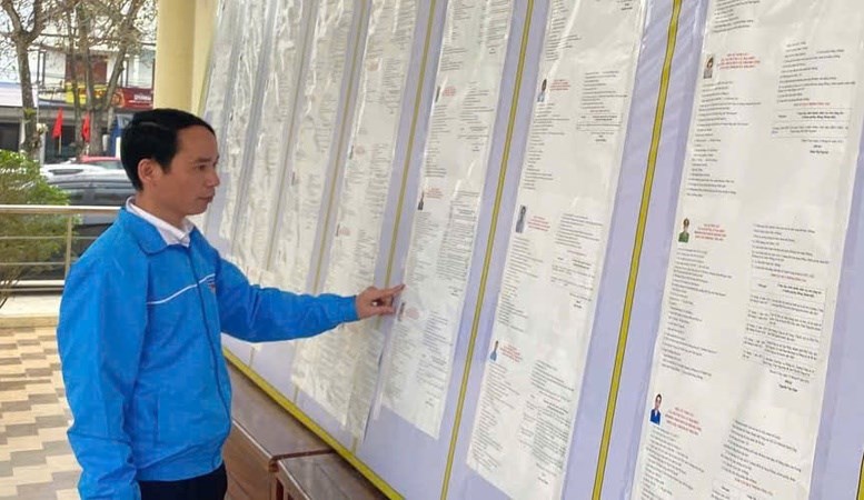 a2-17732856406562125536805