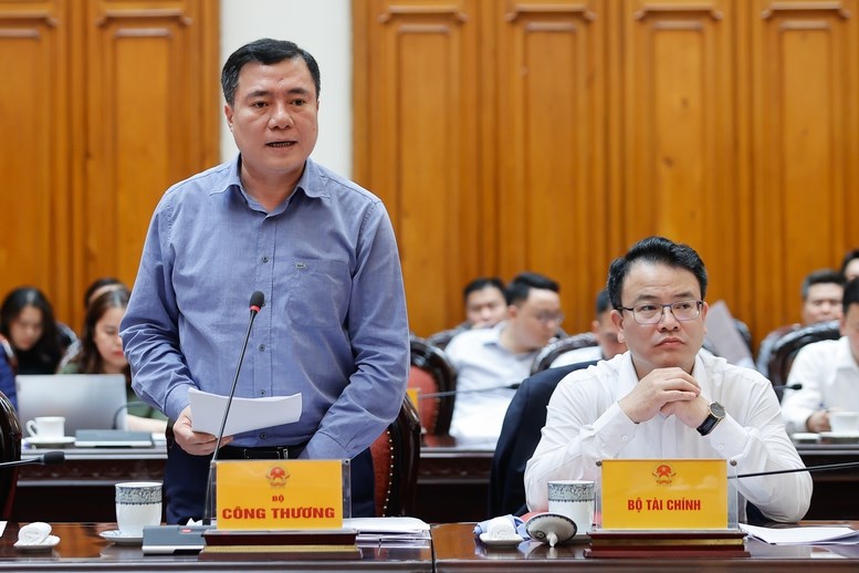 img2157-17737449073141943931675