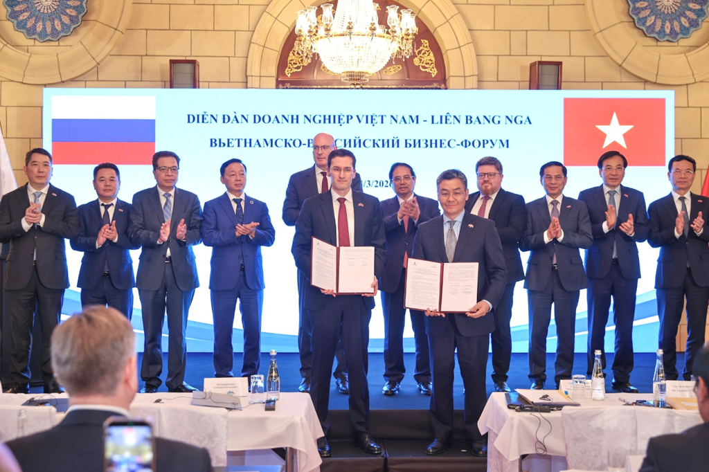 70ca81ce-b5fa-4ef8-bfd3-712c0d1021a1