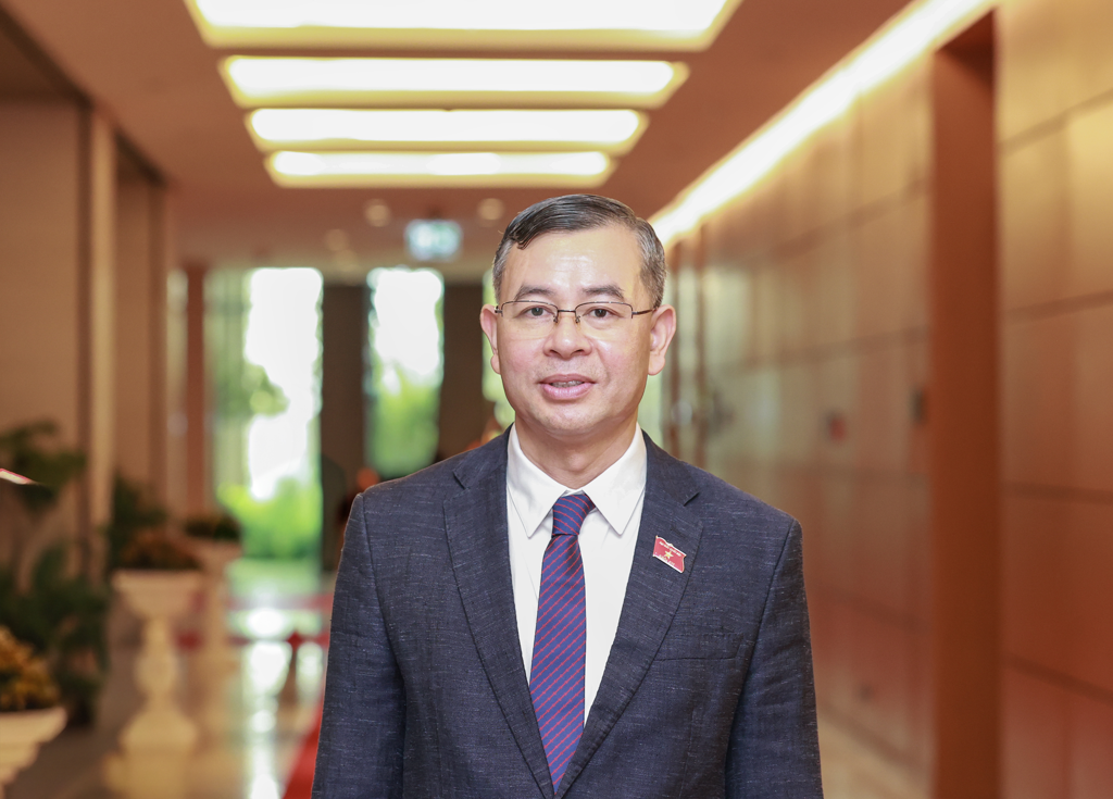 d9791069-8184-4e1d-a32c-3870cc673dc8