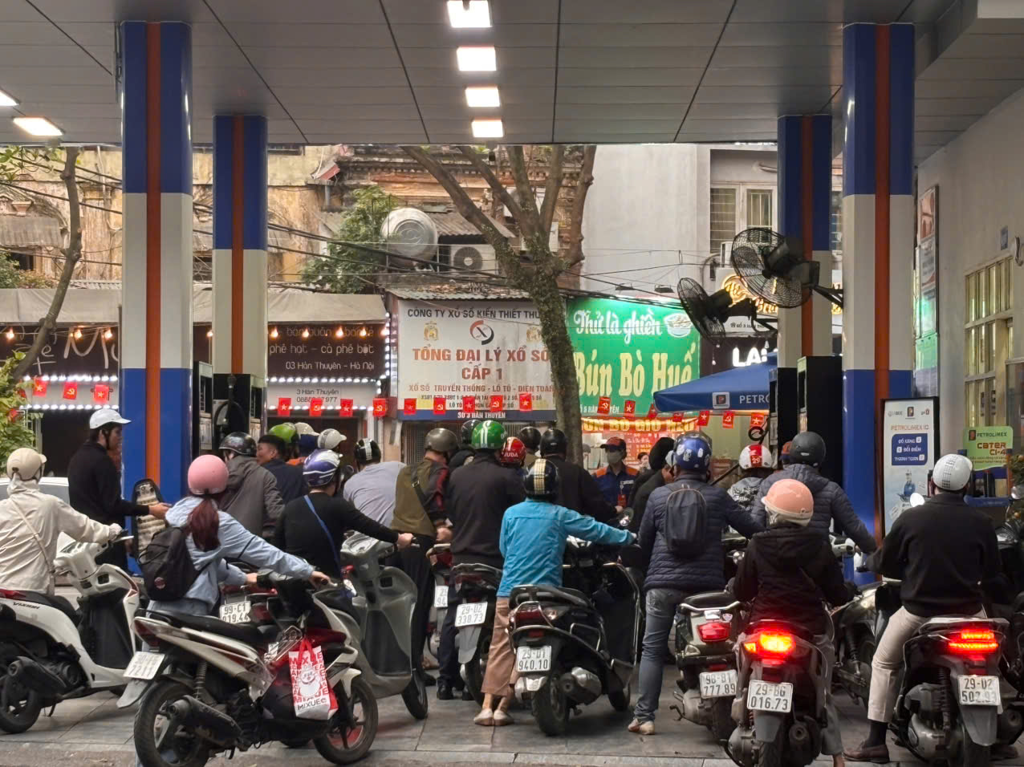 a8cc5259-3551-471a-872e-04f6a21f8809