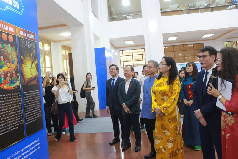 2026-04-19-ngay-sach-07